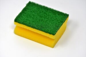 スクラブ毎日すると肌に与える影響とは？