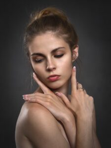 化粧水をコットンで効果的に使う方法は？