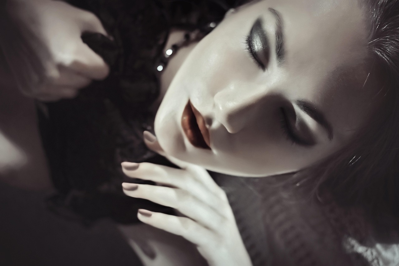 化粧水の正しい付け方とコットンの使い方は？